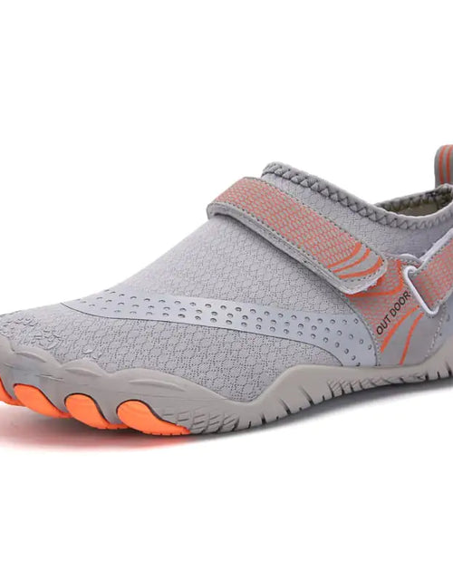 Load image into Gallery viewer, Outdoor Swimming and Diving Wading Shoes

